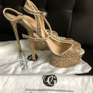 Olclay Gold sparkle Heels